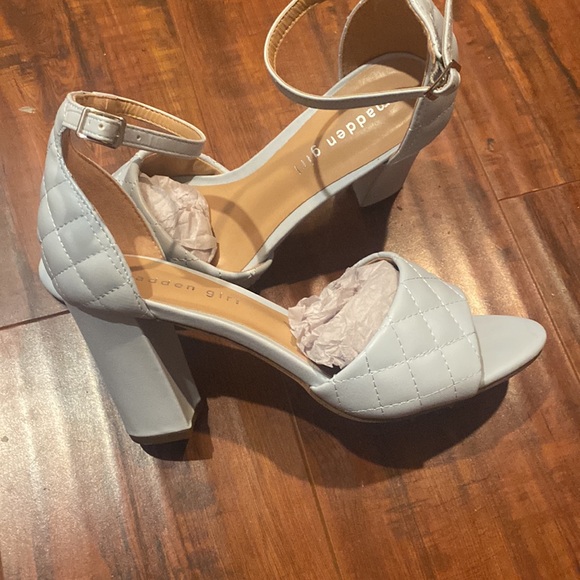 Madden Girl open toe heels - Picture 3 of 3